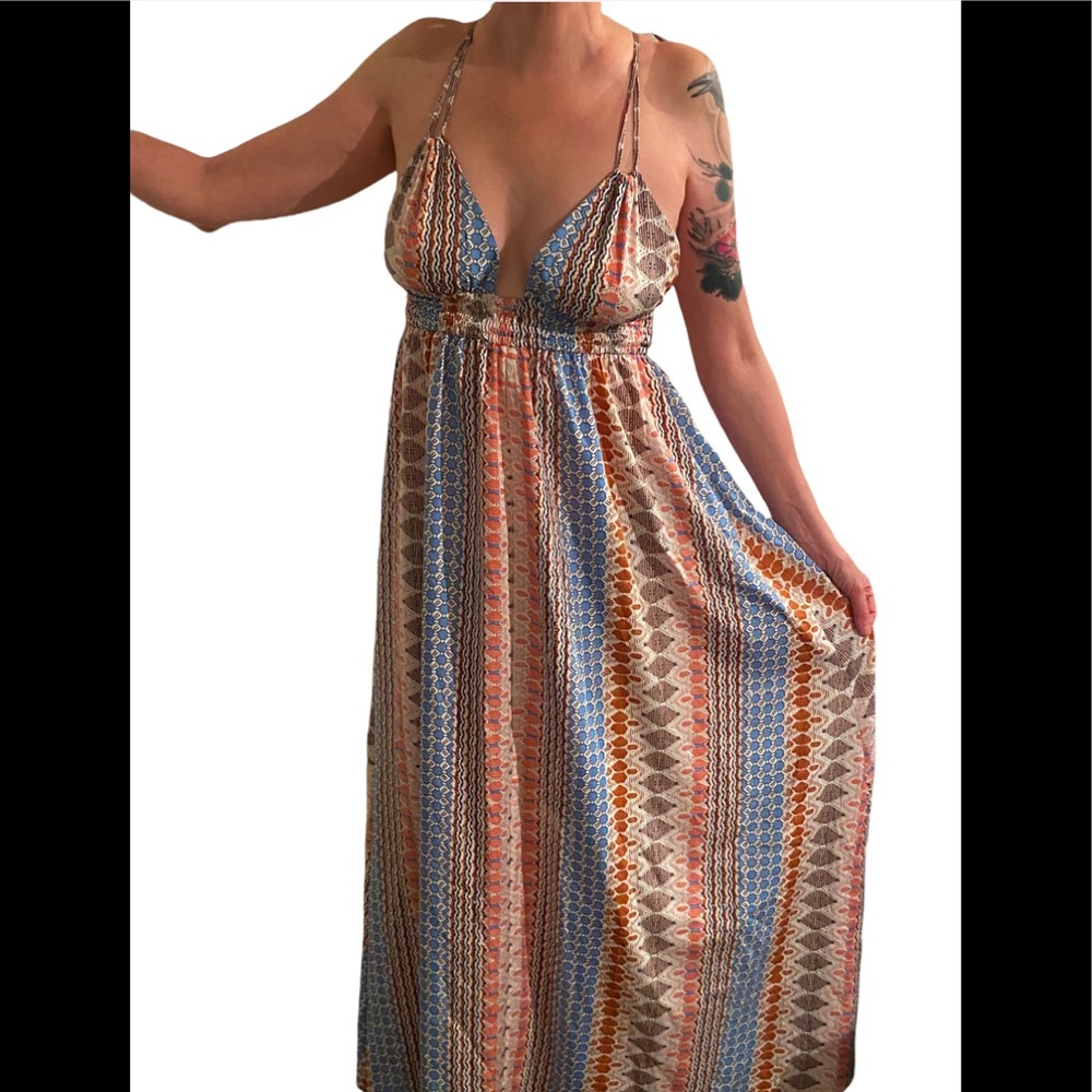 Bohemian soft silky alternative pattern print maxi dress.
